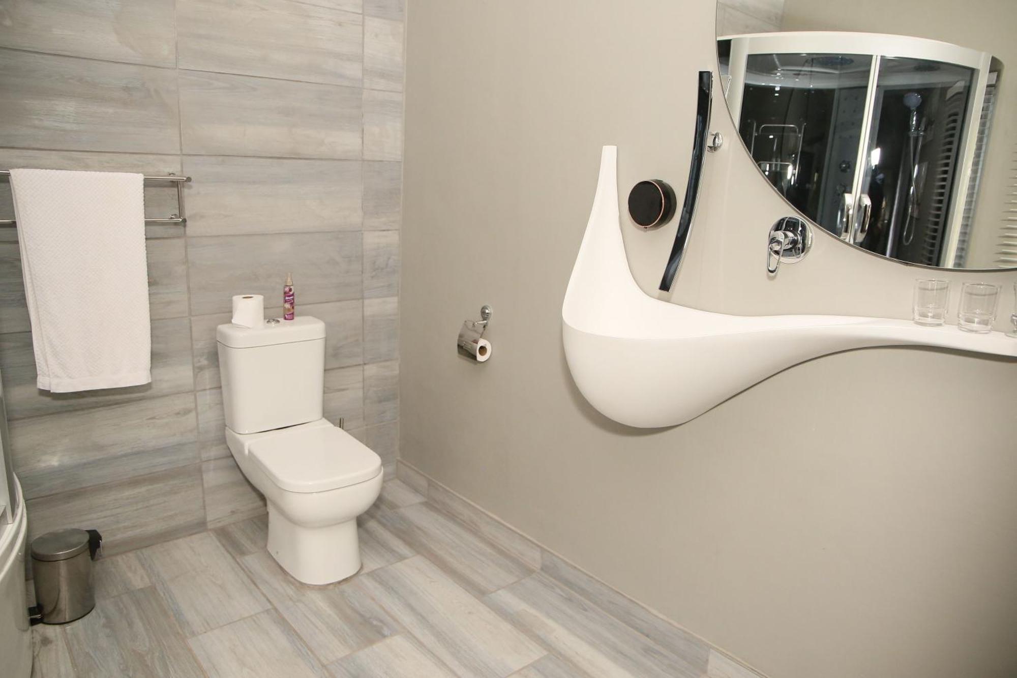 אפינגטון Moonriver Guesthouse מראה חיצוני תמונה